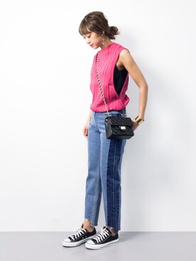 「AZUL by moussy（アズールバイマウジー）のフレイドヘムクラッシュストレートデニム（デニムパンツ）」を使った、teraさん（レディース・164cm）の春コーディネート