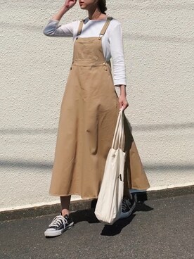 Titivate ティティベイト のジャンパースカート ベージュ系 を使った人気ファッションコーディネート Wear