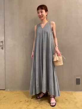 「UNITED ARROWS（ユナイテッドアローズ）のUBCMD 2ストラップ サンダル（サンダル、ブラック系）」を使った、Aya Tanigawaさん（レディース・155cm）の春コーディネート