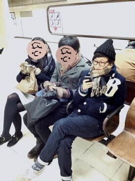 「BLUE BLUE（ブルーブルー）のアイテム（スタジャン）」を使った、NORiさん（メンズ・174cm）の冬コーディネート