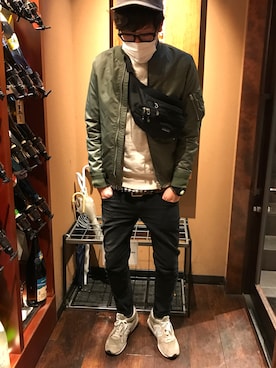 「SENSE OF PLACE by URBAN RESEARCH（センスオブプレイスバイアーバンリサーチ）のアイテム（MA-1）」を使った、NORiさん（メンズ・174cm）の冬コーディネート
