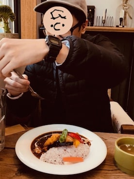 「LE JUN（ルジュン）のアイテム（トップス）」を使った、NORiさん（メンズ・174cm）の冬コーディネート