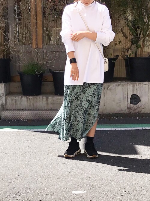 Ritsu Landwards Audrey And John Wadのtシャツ カットソーを使ったコーディネート Wear