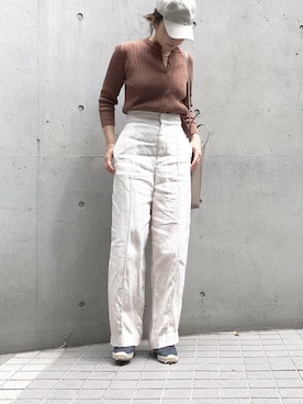 「CELINE」｜「アイテム（キャップ）」を使った、RITSUさん（レディース・156cm）の春コーディネート