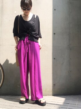 カーディガン ボレロを使った 紫パンツ のレディース人気ファッションコーディネート Wear