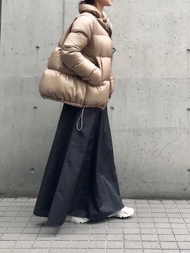 「マキシスカート」｜「アイテム（ダウンジャケット/コート）」を使った、RITSUさん（レディース・156cm）の冬コーディネート