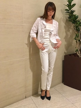 「NARACAMICIE（ナラカミーチェ）のアイテム（パンツ）」を使った、Carlottaさん（レディース・170cm）の春コーディネート