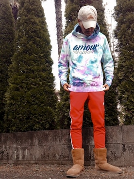 「TMT（ティーエムティー）のアイテム（帽子）」を使った、amourさん（メンズ・179cm）の冬コーディネート