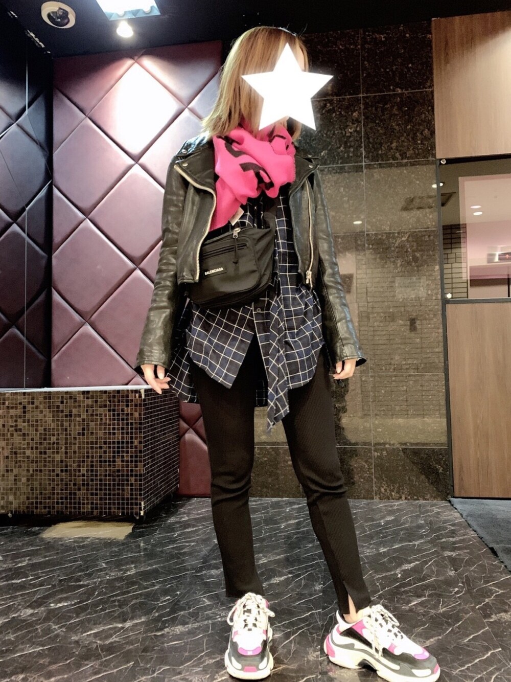 「トリプルS」｜「BALENCIAGAのアイテム（スニーカー、ピンク系）」を使った、✭♡ayaka♡✭さん（レディース・156cm）の春コーディネートの1枚目の写真