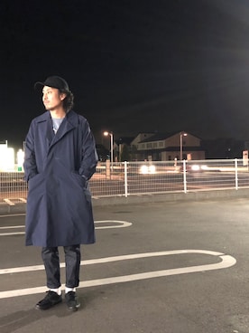 「BEAMS（ビームス）のアイテム（ステンカラーコート）」を使った、ギガディーン！さん（メンズ・176cm）の春コーディネート