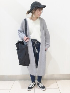 「OPENING CEREMONY（オープニングセレモニー）のアイテム」を使った、AIKAさん（レディース・158cm）の冬コーディネート