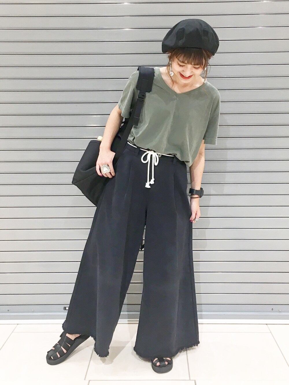 「summer、シンプルコーデ、きれいめカジュアル、カジュアル、ゆるコーデ、Tシャツ、スポサン、JEANASiS、ootd、ワイドパンツ」｜「CA4LAのアイテム（ハンチング/ベレー帽、ブラック系）」を使った、AIKAさん（レディース・158cm）の夏コーディネートの1枚目の写真