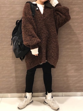 「JEANASIS（ジーナシス）のシャツテイルBIGロンT/826709（Tシャツ/カットソー）」を使った、AIKAさん（レディース・158cm）の秋コーディネート