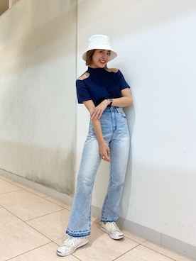 「オープンショルダー」｜「アイテム（帽子）」を使った、AIKAさん（レディース・158cm）の春コーディネート