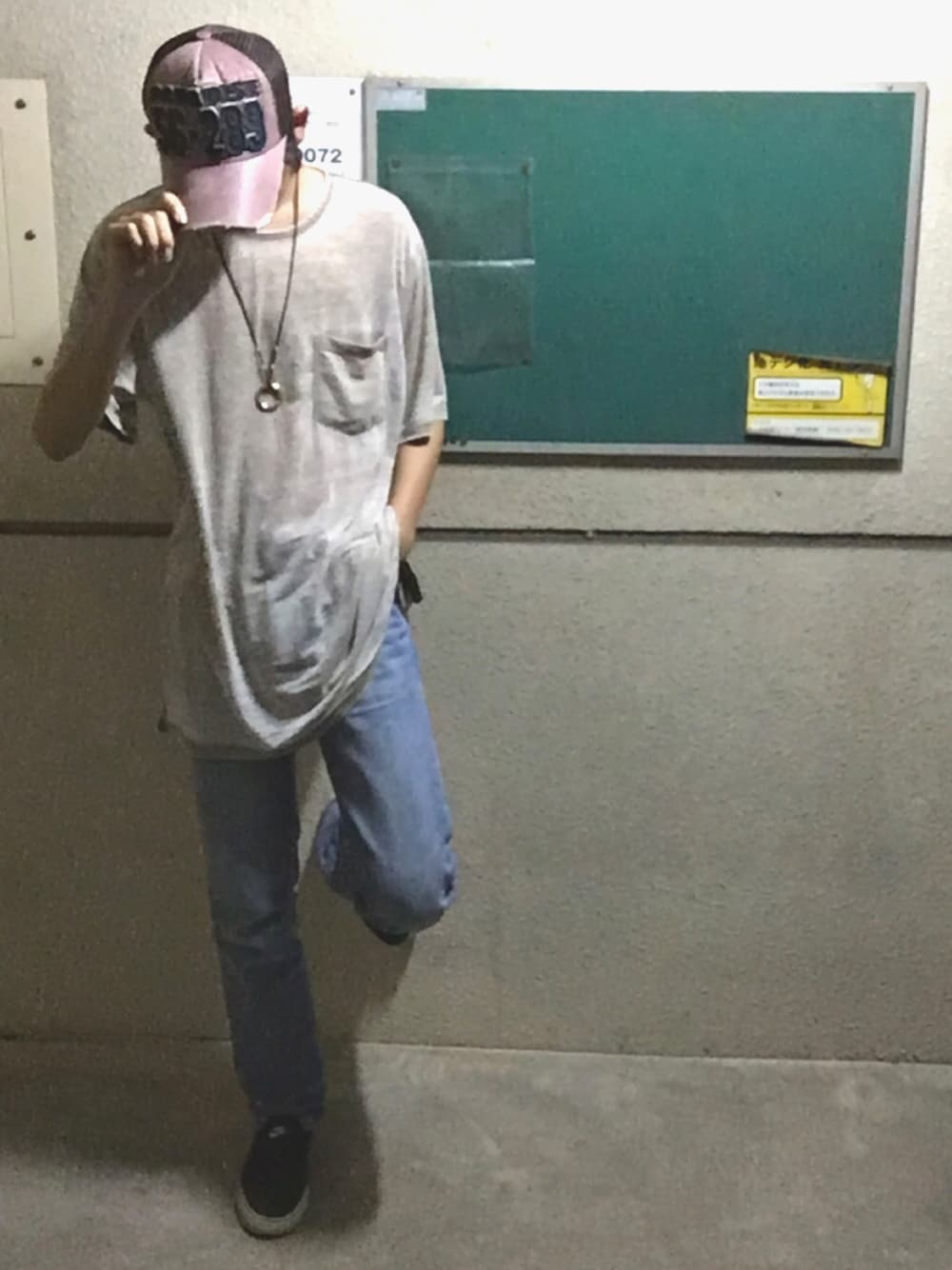 「ストリート、夏コーデ」｜「NIKEのアイテム（スリッポン、ブラック系）」を使った、低姿勢さん（メンズ・177cm）の夏コーディネートの1枚目の写真