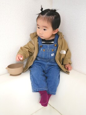 「kids」｜「アイテム（サロペット/オーバーオール）」を使った、KAI☺︎KAIさん（キッズ・80cm）の春コーディネート