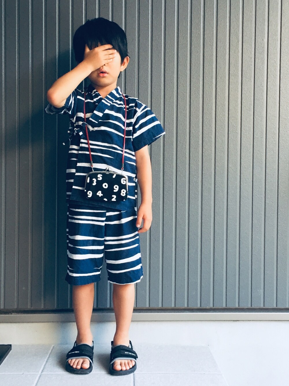 「キッズコーデ、お祭り、甚平、SOU・SOU、がま口」｜「b・ROOMのランダムボーダー甚平（浴衣、ブルー系）」を使った、ちーさん（キッズ・120cm）の夏コーディネートの1枚目の写真
