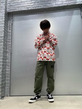 「アイテム（カバーオール、レッド系）」を使った、shuriさん（メンズ・167cm）の秋コーディネート