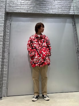 「アイテム（ミリタリージャケット、レッド系）」を使った、shuriさん（メンズ・167cm）の冬コーディネート