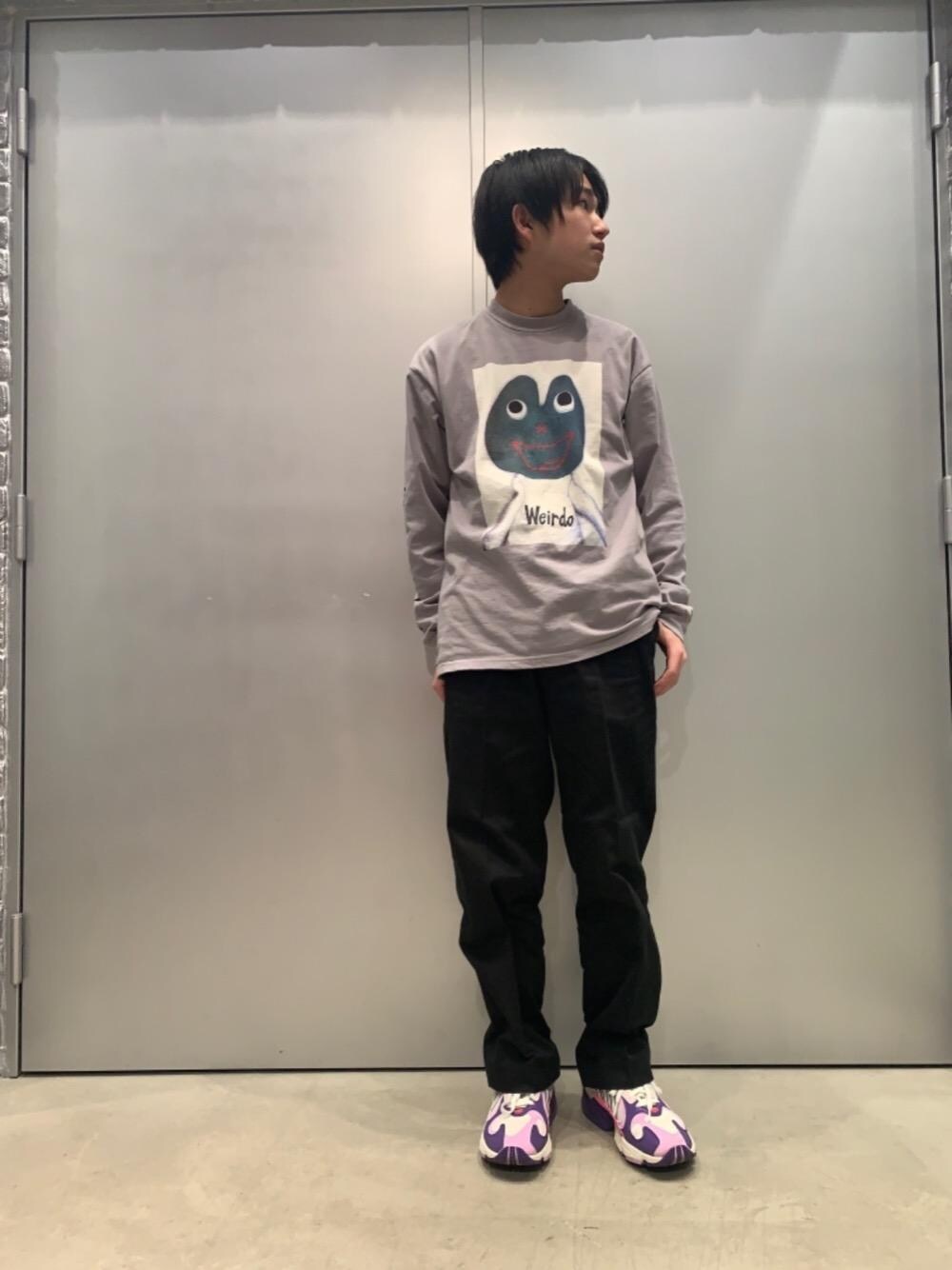 「Hysteric Glamour、シンプルコーデ、カジュアルコーデ、ヒステリックグラマー、ストリートコーデ」｜「HYSTERIC GLAMOURのミリタリートラウザーズ パンツ（その他パンツ、ブラック系）」を使った、shuriさん（メンズ・167cm）の冬コーディネートの1枚目の写真