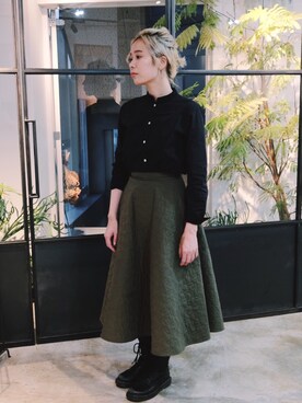 「Crespi（クレスピ）のアイテム」を使った、森山保奈美さん（レディース・154cm）の秋コーディネート