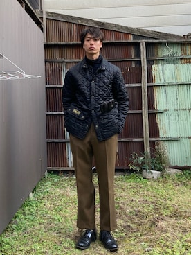 「BELSTAFF（ベルスタッフ）のアイテム」を使った、二軒茶屋さん（メンズ・178cm）の冬コーディネート