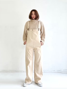 「Libra Cue（リブラ キュー）のアイテム（サロペット/オーバーオール）」を使った、Libra Cue_Chihiroさん（レディース・167cm）の冬コーディネート