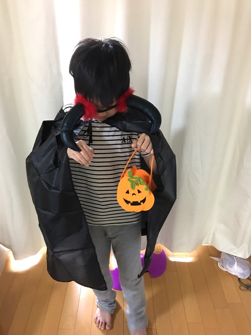「wearhalloween2017、ハロウィン」｜「ARMANI EXCHANGEのアイテム（Tシャツ/カットソー、ホワイト系）」を使った、maamiさん（キッズ・120cm）の秋コーディネートの1枚目の写真