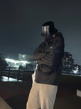 「クリスマス」｜「アイテム（マウンテンパーカー）」を使った、ryotoさん（メンズ・177cm）の冬コーディネート