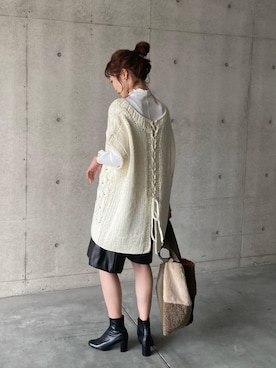 「CAPRICIEUX LE'MAGE（カプリシューレマージュ）のスピンドルハンドニットベスト（ニット/セーター、ホワイト系）」を使った、yukiさん（レディース・162cm）の秋コーディネート