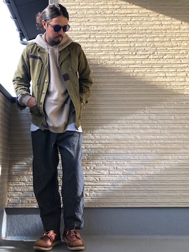 「アイテム（スラックス）」を使った、higerinseさん（メンズ・170cm）の冬コーディネート