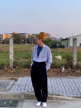 「zakka w（zakka w）のアイテム（パンツ）」を使った、Shawn Liuさん（メンズ・175cm）の秋コーディネート