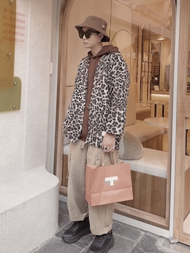 「SMGのアイテム（パンツ）」を使った、Chenさん（メンズ・174cm）の春コーディネート