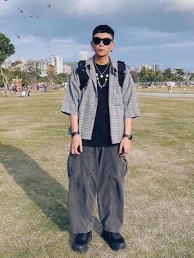 「SMGのアイテム（パンツ）」を使った、Chenさん（メンズ・174cm）の春コーディネート