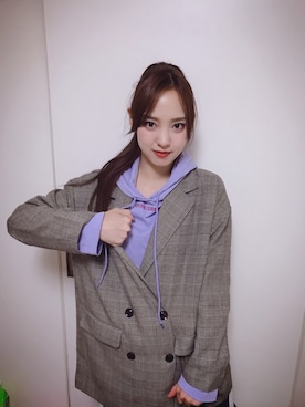 「アイテム（テーラードジャケット）」を使った、飯窪春菜さん（レディース・160cm・20代）の秋コーディネート
