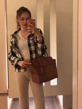 「JW Anderson（ジェイダブリューアンダーソン）のアイテム（ジャケット/アウター）」を使った、Karen🇳🇱🇭🇰さん（レディース・163cm）の冬コーディネート