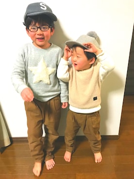 「はだし」｜cyooさん（キッズ・120cm）の冬コーディネート