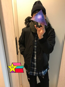 「フランネルシャツ」｜「アイテム（MA-1）」を使った、しぇりー店長さん（メンズ・179cm）の秋コーディネート