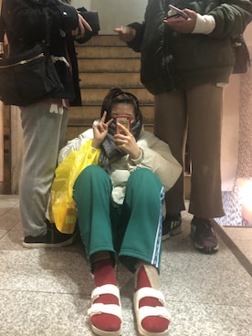 「ドン・キホーテ（ドンキホーテ）のアイテム（バッグ）」を使った、たけさん（レディース・165cm）の冬コーディネート