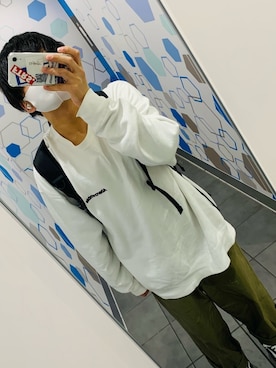 「Abercrombie&Fitch（アバークロンビーアンドフィッチ）のアイテム（スウェット）」を使った、やこさん（メンズ・165cm）の秋コーディネート