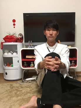「PARADOX（パラドックス）のアイテム（パンツ）」を使った、サカナカズマさん（メンズ・178cm）の秋コーディネート