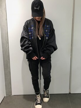 「DANKE SCHON（ダンケシェーン）のアイテム（MA-1）」を使った、ヤマダサオリさん（レディース・160cm）の冬コーディネート