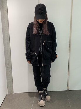 「WHITELAND（ホワイトランド）のWHITELAND/ホワイトランド/CARGO VEST（ベスト）」を使った、ヤマダサオリさん（レディース・160cm）の春コーディネート