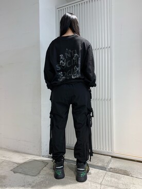 ヤマダサオリさんの「DankeSchon/ダンケシェーン/NS CARGO PANTS/カーゴパンツ」を使ったコーディネート