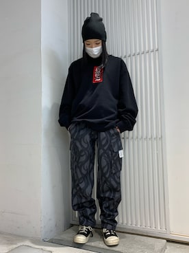 「BlackEyePatch（ブラックアイパッチ）のアイテム（スウェット）」を使った、ヤマダサオリさん（レディース・160cm）の春コーディネート