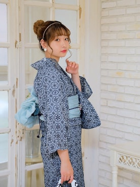 「刺繍」｜「アイテム（水着/着物・浴衣）」を使った、utataneスタッフさん（レディース・160cm）の冬コーディネート