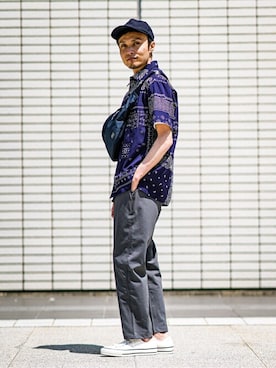 「EDIFICEスタッフ」｜「アイテム（帽子）」を使った、EDIFICE OFFICIALさん（メンズ・168cm）の春コーディネート