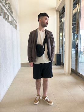 「DESCENTE PAUSE（デサントポーズ）のアイテム（トップス）」を使った、EDIFICE OFFICIALさん（メンズ・178cm）の春コーディネート