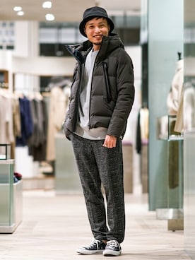 「EDIFICEスタッフ」｜「アイテム（スウェット）」を使った、EDIFICE OFFICIALさん（メンズ・168cm）の秋コーディネート