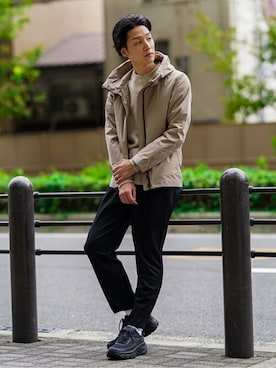 「EDIFICEスタッフ」｜「アイテム（スウェット）」を使った、EDIFICE OFFICIALさん（メンズ・176cm）の秋コーディネート